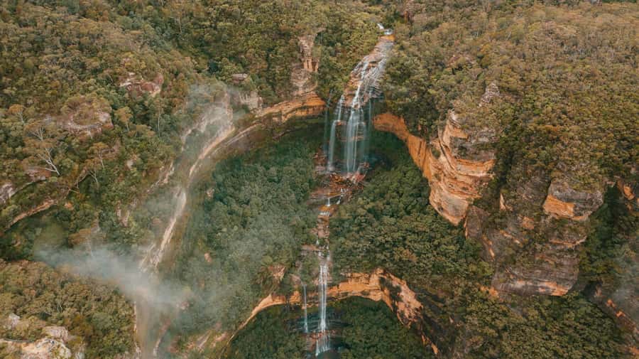 Private Blue Mountains, Scenic World & Wentworth Falls Tour - Leura scenic drive and the Blue Mountains walking time