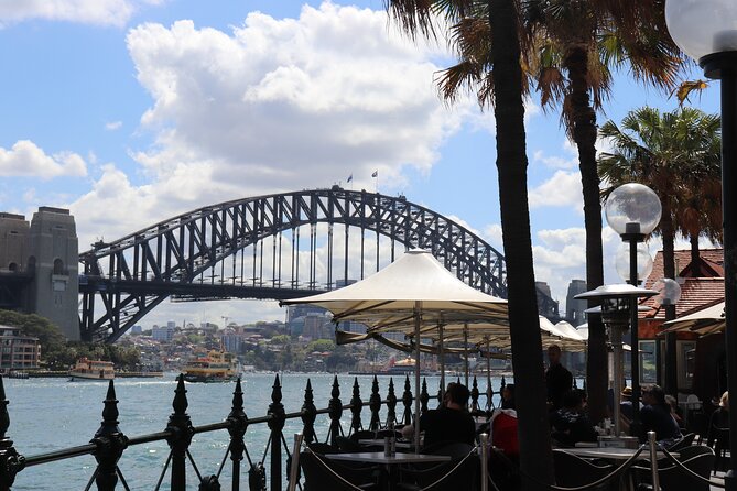 Private Luxury Half Day Sydney City Tour - Bondi Beach at the 1-Hour Mark: Getting Views Without Feeling Rushed