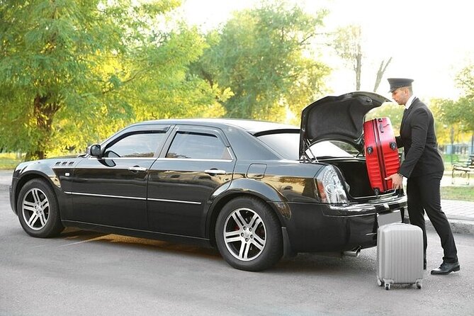 Private One-Way Airport Transfer from Sydney Airport to Sydney - Why private SYD to Sydney feels worth it