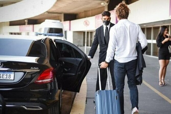 Private One-Way Airport Transfer from Sydney Airport to Sydney - Comfort, privacy, and what you are not getting