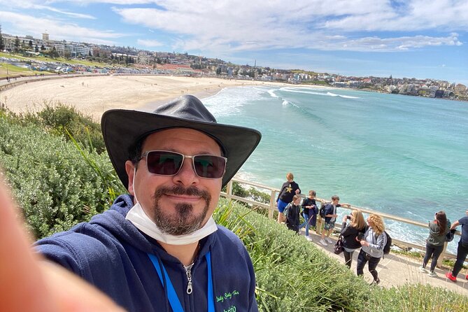 Private Tour in Sydney to Bondi and Historical Site - Mrs Macquarie’s Chair: bridge and opera views with a walking approach