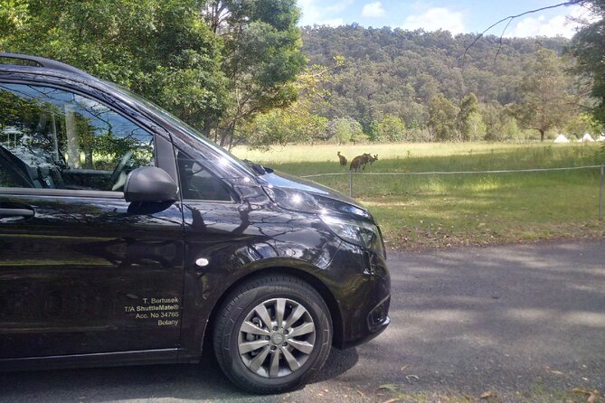 Private Transfer FROM Sydney CBD to Sydney Airport 1 to 5 people - Price and value for a group up to 5
