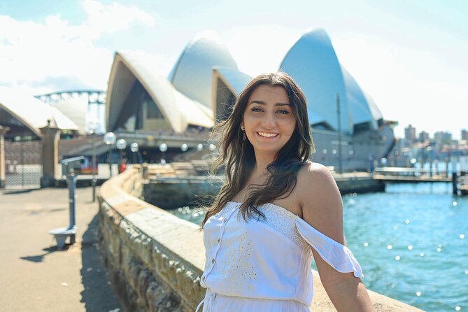 Professional Photoshoot at Opera House - Bennelong Point meetup, and how the session fits your day