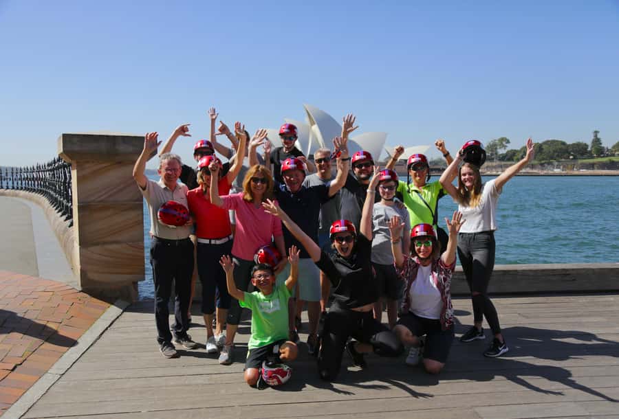 Scenic Sydney Harbour Bridge Bicycle Ride - Luna Park to Lavender Bay: the easy harbour-side section you will slow down for
