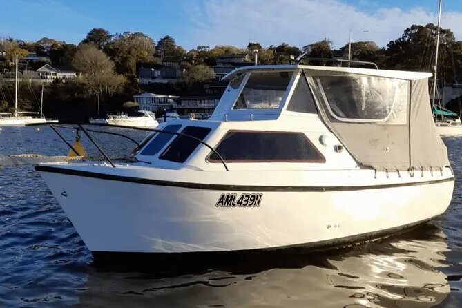 Self Drive Boat Hire Sydney Harbour (No license required) - Coral at a glance: a self-drive harbour boat for up to 6