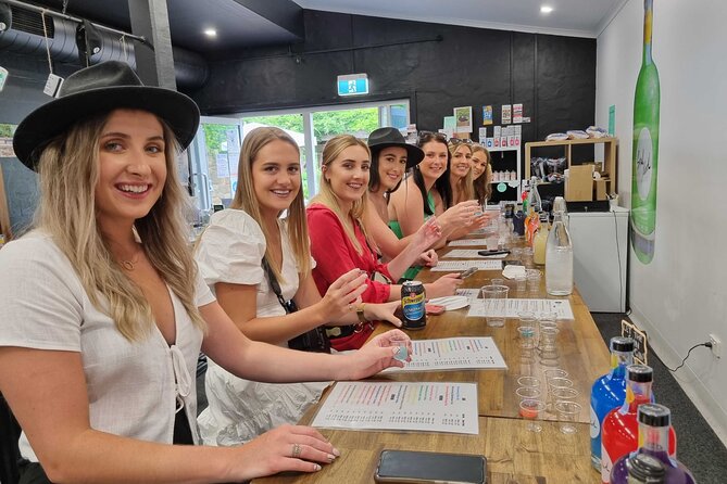 Small Group Hunter Valley Wine Tour w Lunch, Gin, Cheese & Choc - Production tours and what to wear so the day stays smooth