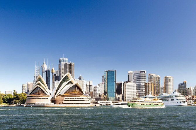 Small Group Tour Sydney City Highlights and Hidden Gems - Milsons Point skyline views, plus St Mary’s and Farm Cove