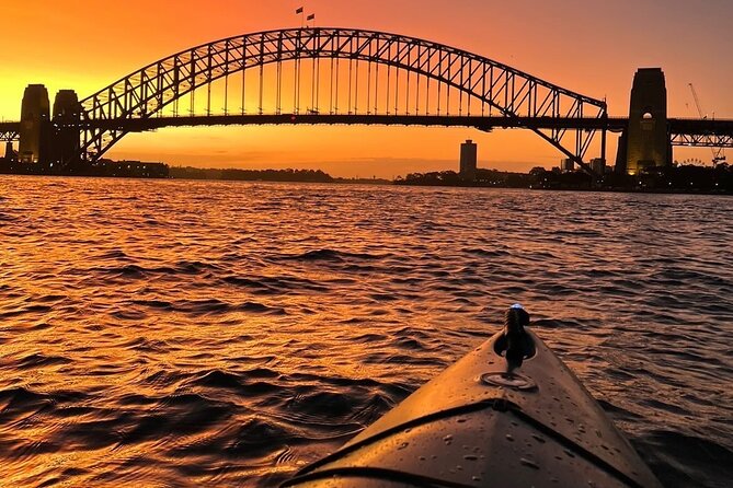 Sunrise Paddle Session on Syndey Harbour (single kayak) - Sydney Opera House paddle: photo time at the iconic front door