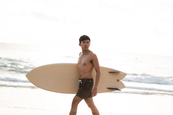 Sunrise & Surf Beach Lifestyle Photoshoot - Surfboard and outfit props: turning a beach moment into a lifestyle set