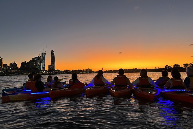 Sunset Paddle Session on Sydney Harbour (single kayak) - Group Size, Pacing, and Why the Guides Make It Easier
