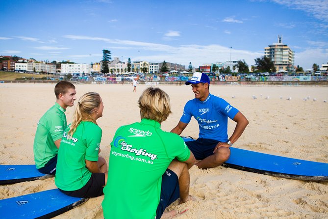 Surfing Lessons on Sydney's Bondi Beach - Small Group Size at Bondi: Why the Max 5 Surfers Matters