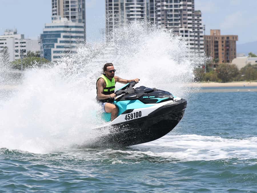 Sydney: 1 hour Jet Ski Safari - Why this license-free Sydney jet ski safari is such a good idea