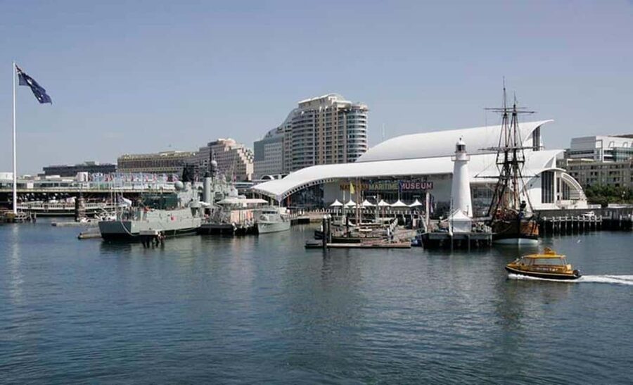 Sydney: 2, 3 or 5-Day Unlimited Attractions Pass - VR, escape rooms, and themed nights: Entermission, VR Kingdom, Escape Hunt