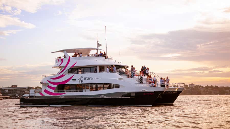 Sydney: 3-Course All Inclusive Dinner Harbour Cruise - Key things I’d zoom in on before you book