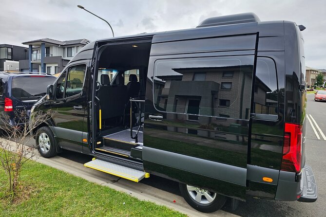 Sydney Airport Private Luxury Transfers - Door-To-Door From Sydney Airport to the CBD (What You Actually Get)