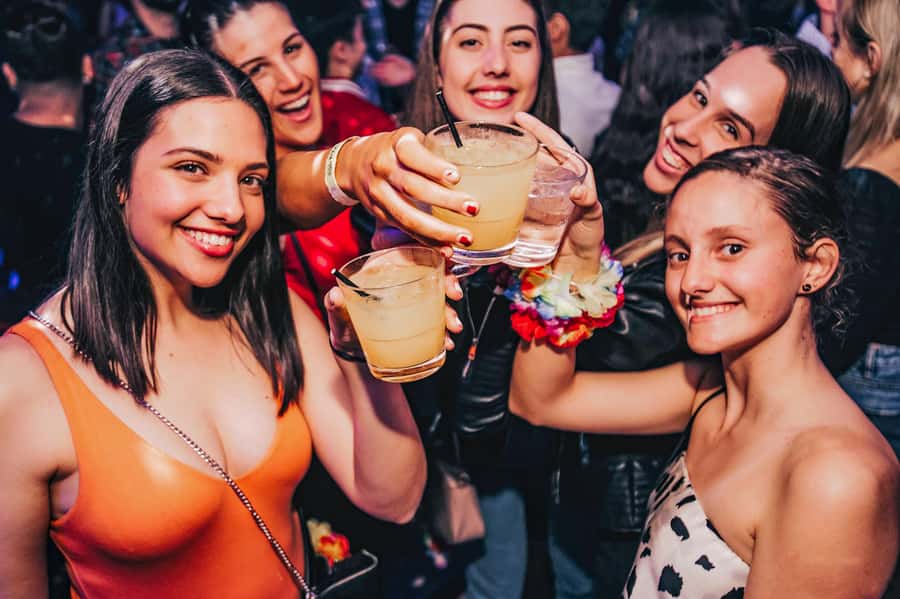 Sydney: Big Night Out Pub Crawl with Local Party Hosts - 3 Wise Monkeys Pub Spirits: the first full round of the night
