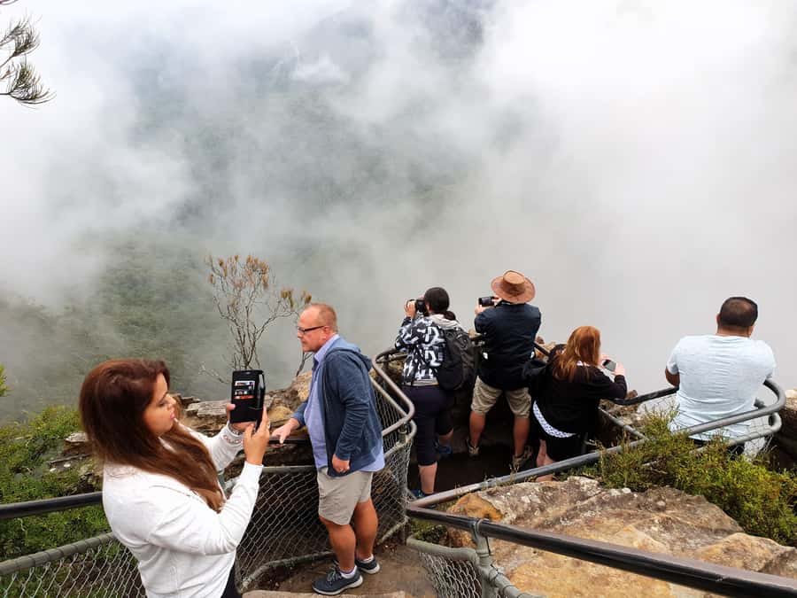 Sydney: Blue Mountains Late Start, Walks Waterfalls & Koalas - Waterfalls and bushwalks, from big scenery to real steps