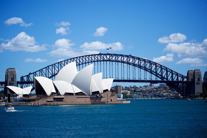 Sydney Coastal Escape | Private Mercedes Tour Sydney - Milsons Point: quick northern views that hit hard
