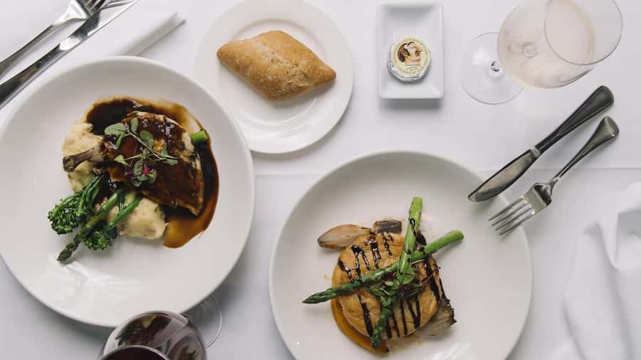 Sydney: Dinner Cruise with 3-Course Meal - Should you book Journey Beyond Cruise Sydney for dinner on the Harbour?