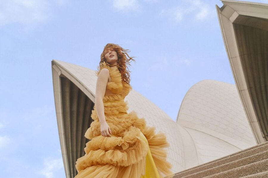 Sydney: Great Opera Hits Ticket at the Sydney Opera House - Singers and the MC Style That Makes It Make Sense