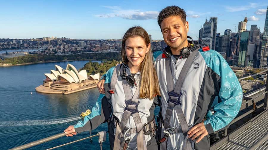Sydney: Guided Daytime Summit Climb of Sydney Harbour Bridge - Your Climb Leader and the small-group pace (up to 14)