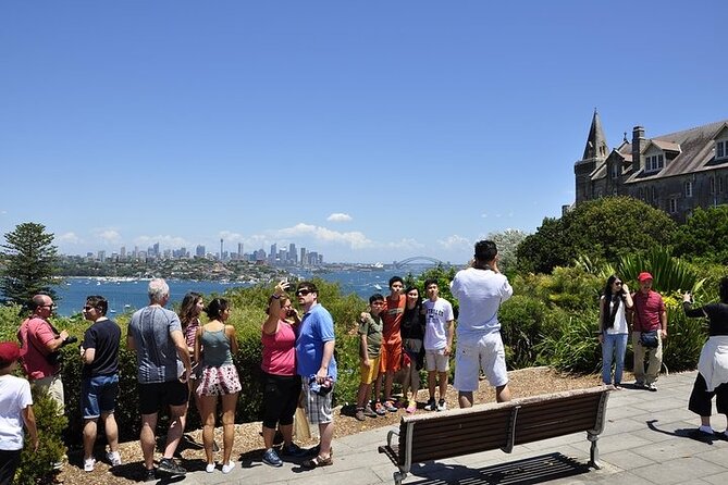 Sydney Guided Sightseeing Bus Tour - Woolloomooloo and Kings Cross: the story behind the skyline