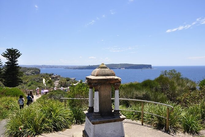 Sydney Guided Sightseeing Bus Tour - Bondi Beach and the eastern suburbs: enough time to feel it