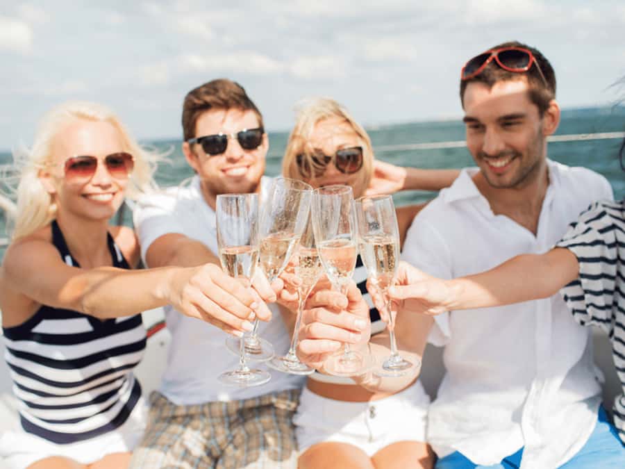 Sydney Harbour: 3-Hour Lunch Cruise with Live Music - Comfort, Heat, and the Boat Itself: Worth Knowing Before You Book