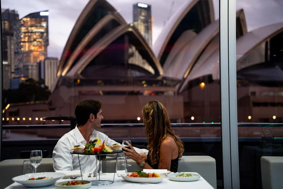 Sydney Harbour: Glass Boat Signature Dinner Cruise - Price and what you actually get for $126
