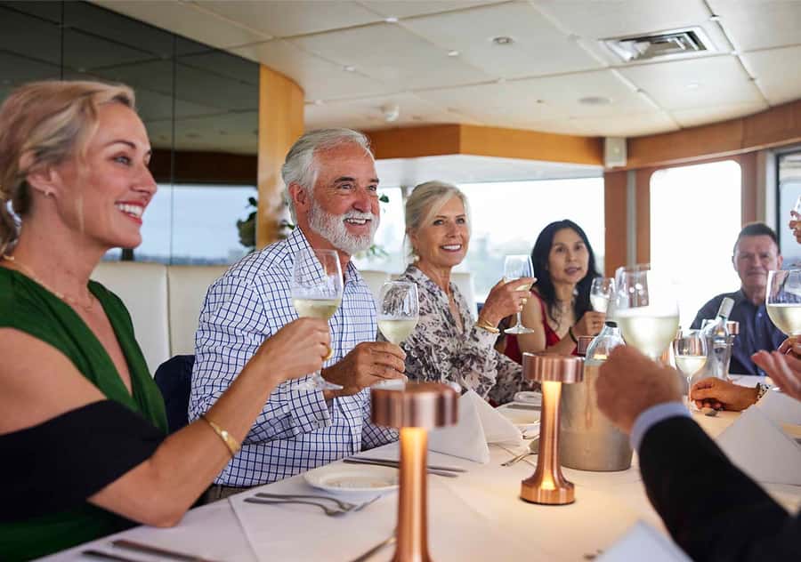 Sydney: Harbour Lunch Cruise with 2 or 3-Course Menu - Service and atmosphere: friendly crew, smooth flow, and smart pacing