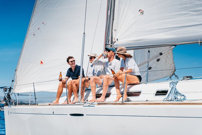Sydney Harbour Sail Like a Local Lunch Tour - Who this lunch sail is best for