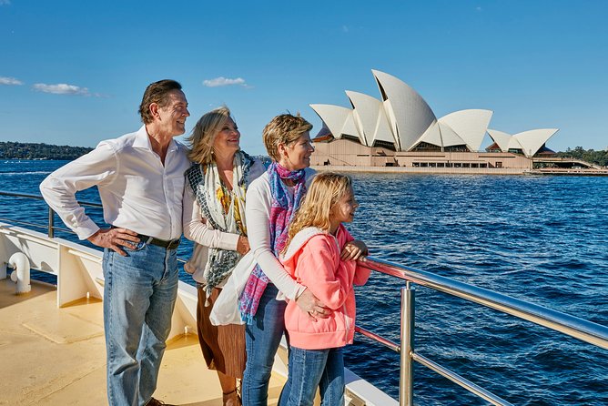Sydney Harbour Sightseeing Cruise Experience - Comfort, crowds, and how the boat feels in motion
