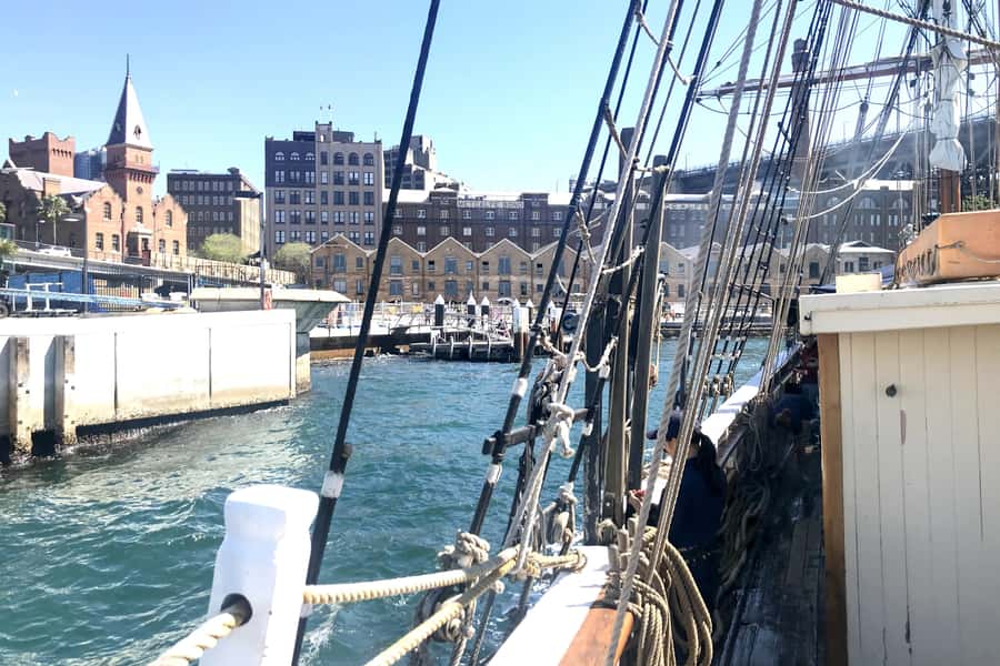 Sydney Harbour: Tall Ship Afternoon Cruise - Food and drinks: what’s included and what costs extra