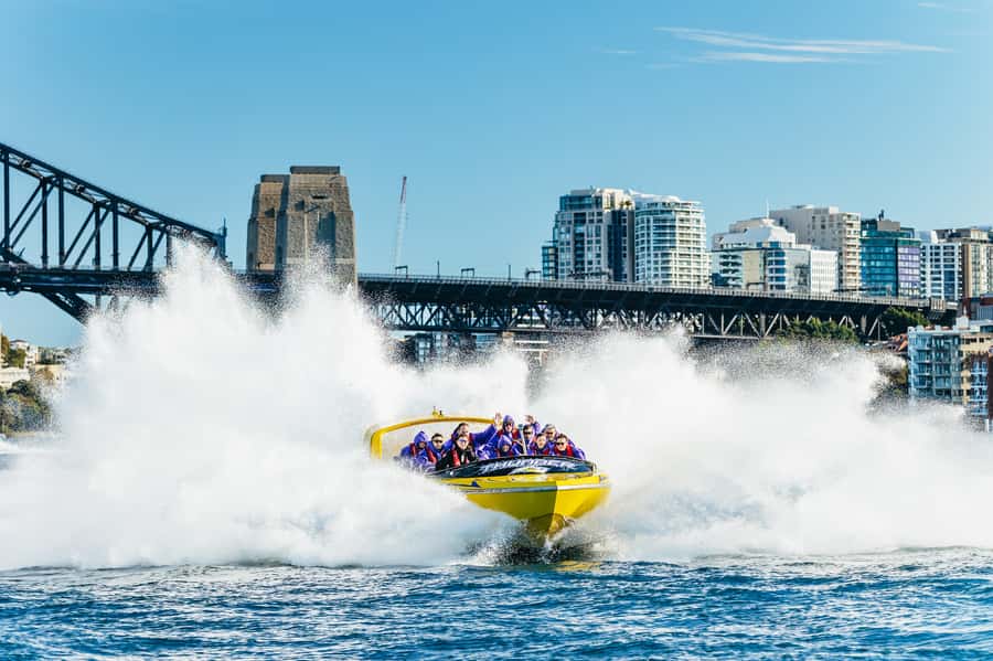 Sydney Harbour: Thunder Thrill Jet Boat Ride - Circular Quay Meeting Point, Check-In, and What To Do First