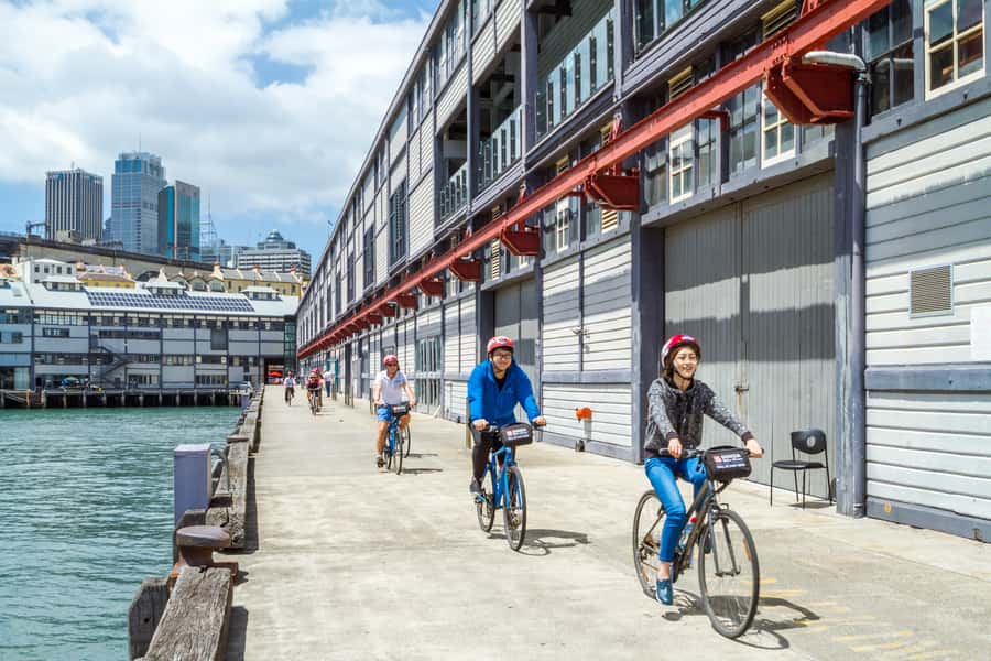 Sydney: Iconic Sights 4-Hour Bike Tour - Should You Book This Sydney Classic Bike Tour?