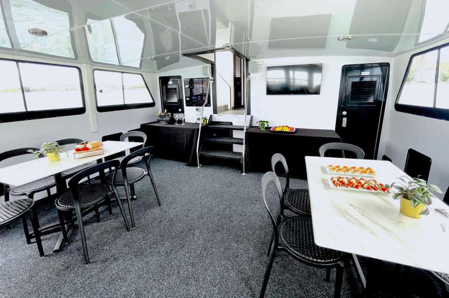 Sydney: Intimate Vivid Harbour Cruise with Canapes - Timing, group size, and what the 8-passenger note means