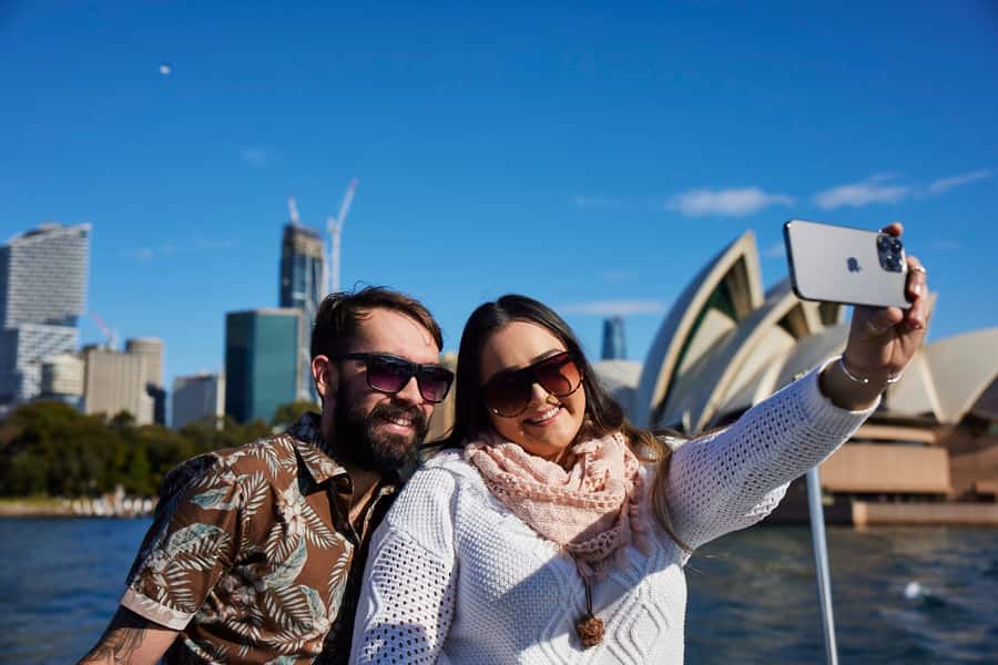 Sydney: Morning Sightseeing Bus to Bondi with Lunch Cruise - Key things I’d circle on your map
