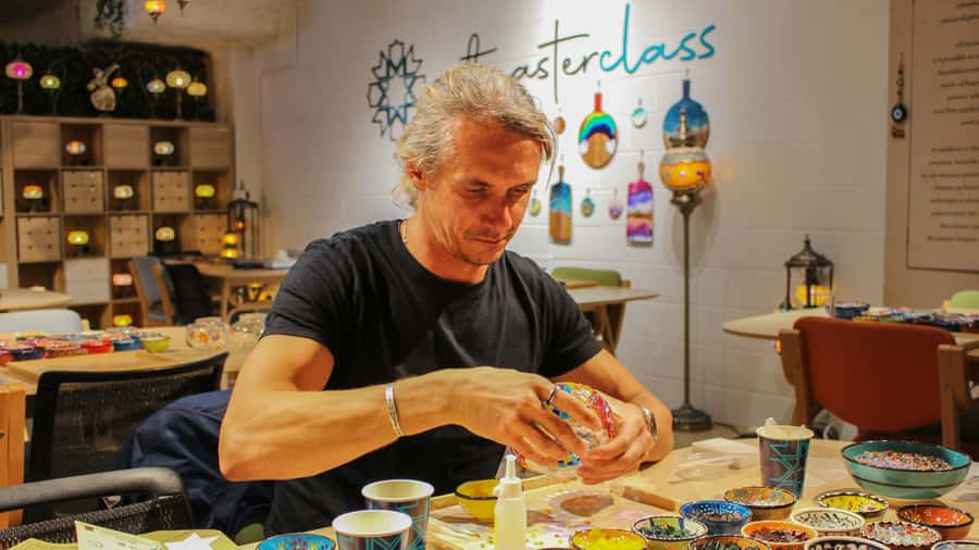 Sydney: Mosaic Art Classes - Turkish Lamp Workshop - Meeting point at Art Masterclass, and how to get the most