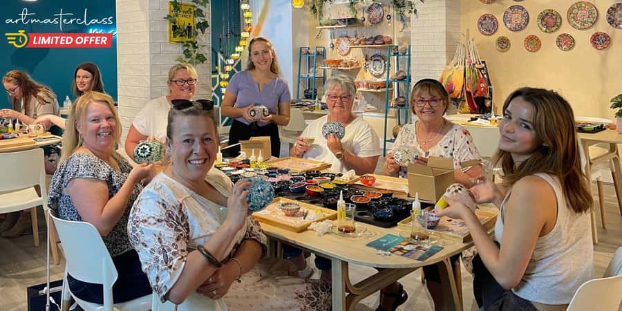 Sydney: Mosaic Art Classes - Turkish Lamp Workshop - How the 150 minutes usually unfold at Art Masterclass