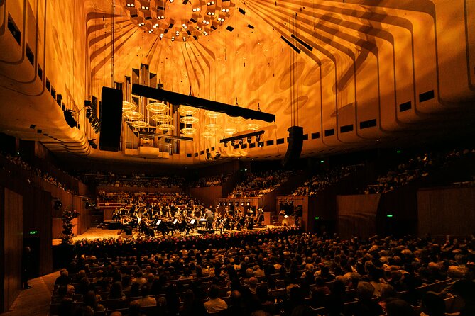 Sydney Opera House New Year's Eve Opera Gala - Entering the Opera House site: what the guaranteed access means