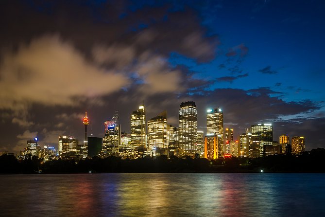 Sydney Photography Masterclass - Private Photography Lesson - Milsons Point to McMahons Point: Finding the Harbour Look