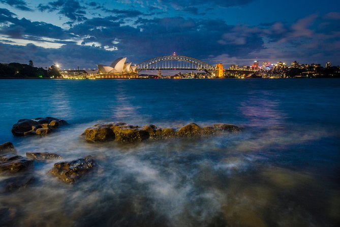 Sydney Photography Masterclass - Private Photography Lesson - Sydney Harbour Bridge to Hickson Road Reserve: Big Structure, Precise Placement