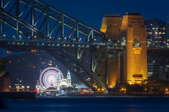 Sydney Photography Masterclass - Private Photography Lesson - Opera House and Cahill Expressway: Night Settings That Keep Details Crisp