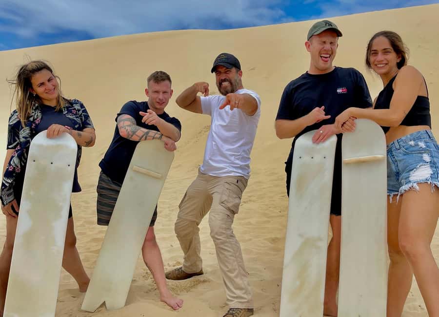 Sydney: Port Stephens Day Trip with Dolphin Cruise or Hike - Nelson Bay lunch and free time: the calm break between big activities
