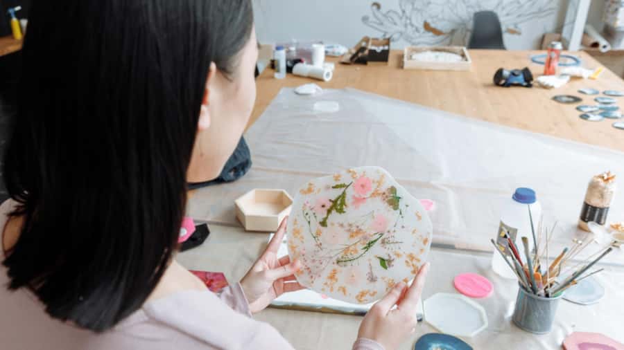 Sydney: Resin Art Classes - Cheeseboards & Coasters - Inside the Workshop: How the Class Works in Practice