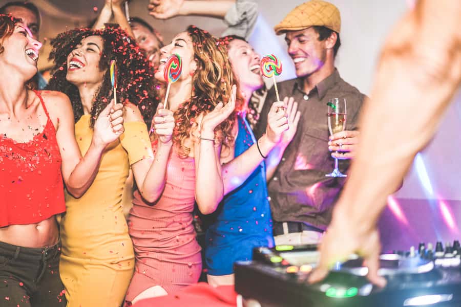 Sydney: Retro Party Cruise in Sydney Harbour with Snacks - The Licensed Bar on Board, and the One Budget Catch