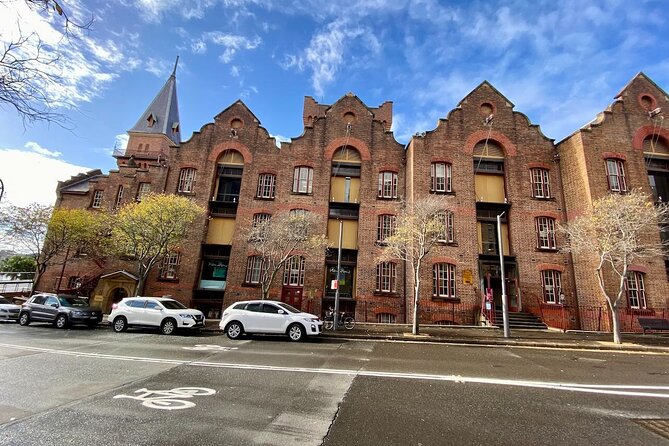 Sydney’s Iconic Sights: A Self-Guided Audio Tour - Meeting at Customs House: the best kind of start point