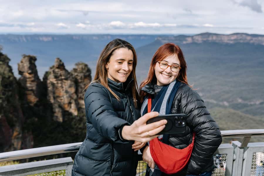 Sydney: Small Group Blue Mountains, Wildlife & Waterfalls - The drive west, plus secret scenic stops for photos