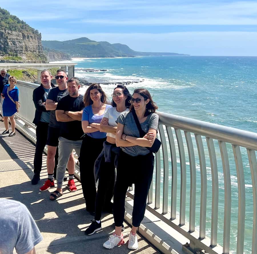 Sydney: Southern Highlands and South Coast Private Tour - Kiama Blowhole and Somersby Falls: ocean spectacle and waterfall calm