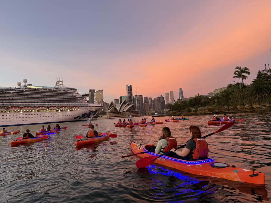 Sydney: Sunrise Kayak, Opera House & Under Harbour Bridge - Key things that make this kayak tour special